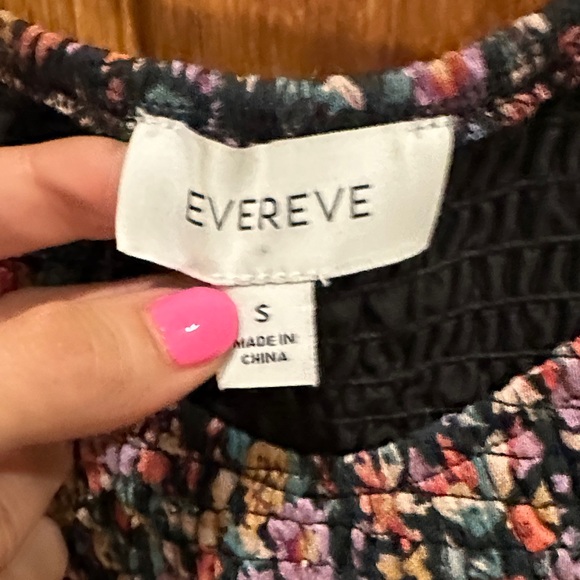 Evereve Black Multicolor Floral Smocked Blouse - Picture 2 of 7